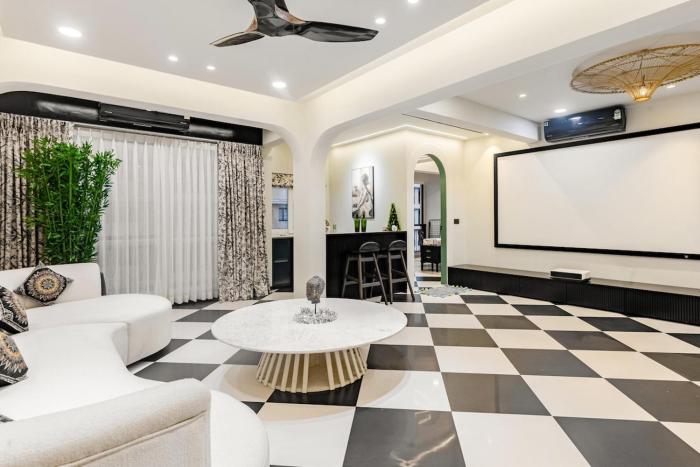 Ultra luxury sea view residence