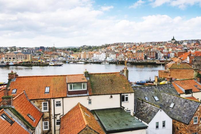 Chapel Yard Lookout - Whitby