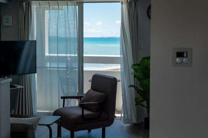 Crest Blue 402-オーシャンフロント! 新築マンション!