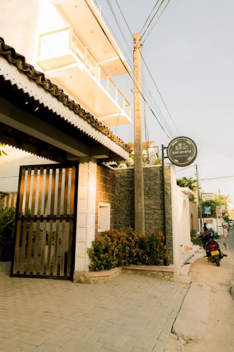 Cafe San-Khara