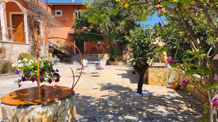 Boutique Apartment Ipsos