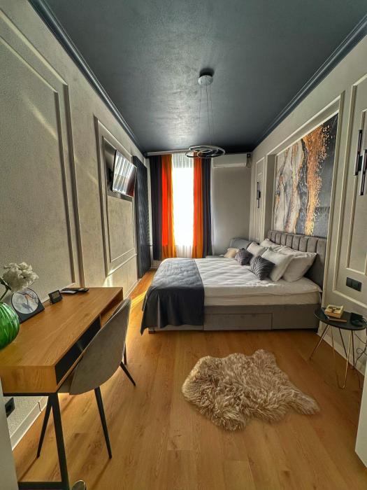 Euphoria Apartments