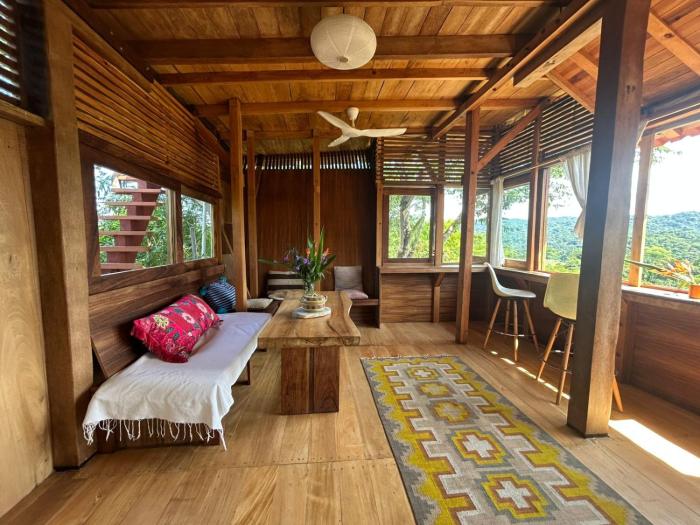 El Jardin Pronoia