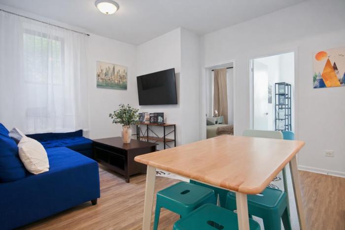 2BD Comfortable Home in Manhattan