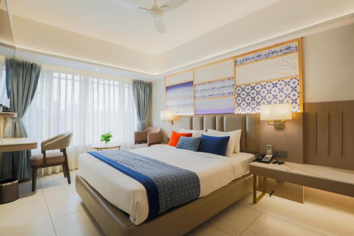 Hotel Silver Inn 4 star Near Airport