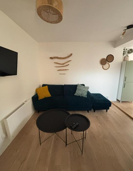 2-room apartment, city center, near train station