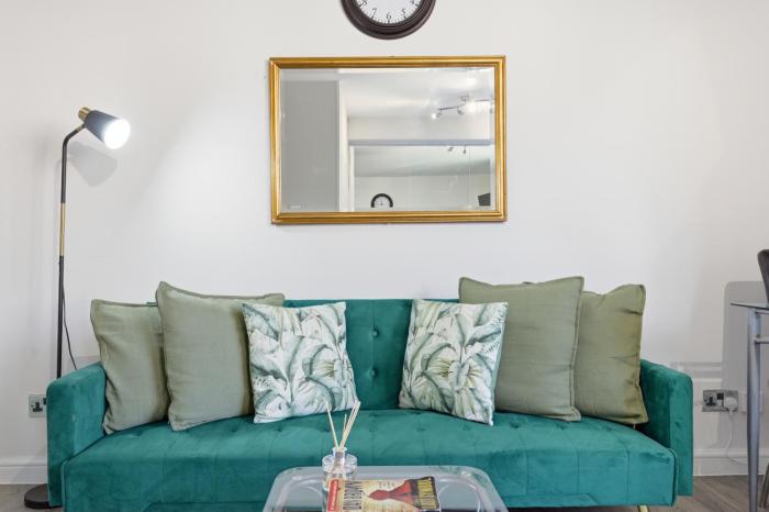 Luxury Kensington Apt - Walk to Harrods