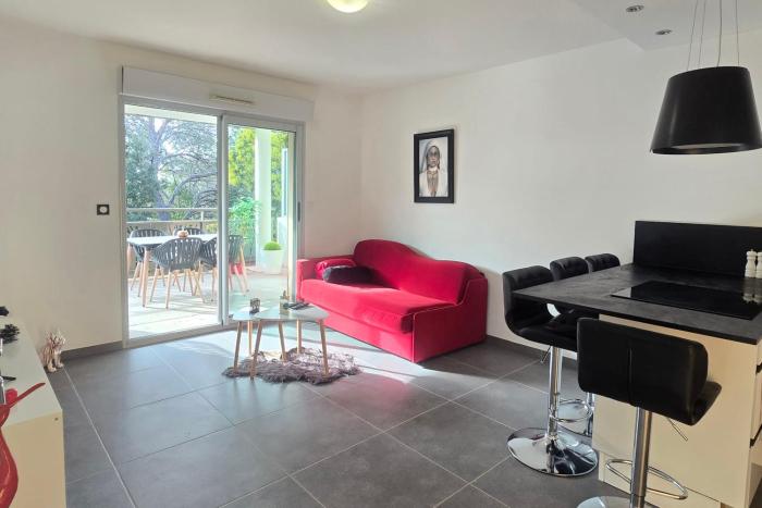 Saint-Raphaël Apartment Near Beach & Pool