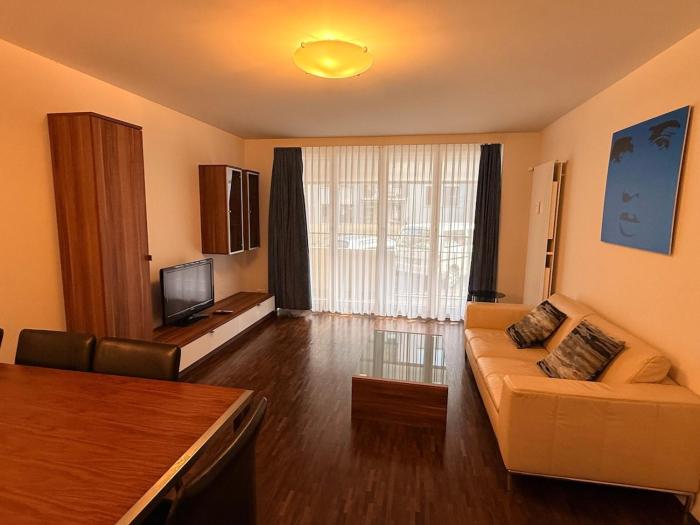 Modern 1BR in the city center - Flower 41