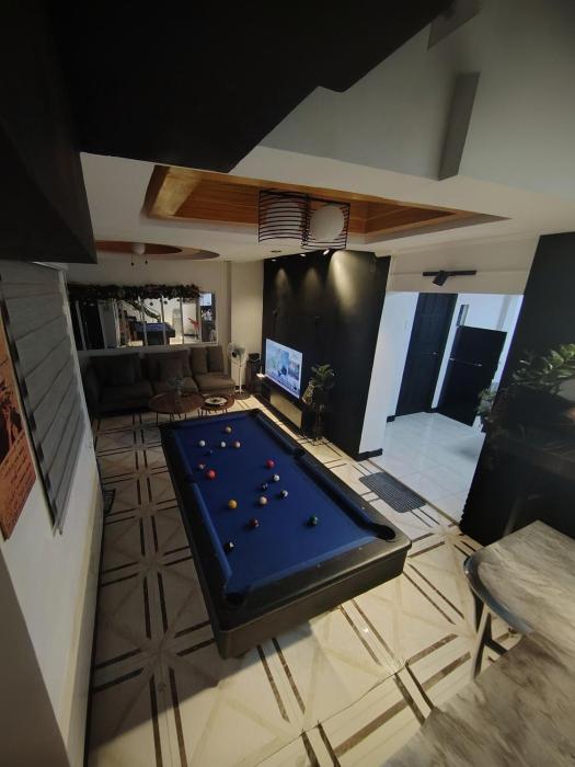 Maison Dos 3 bedroom, with 200mbps internet speed, netflix and aircon