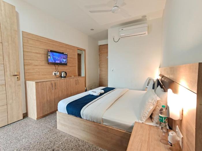 Hotel Devi Ram Atithi Bhawan Near Prem Mandir