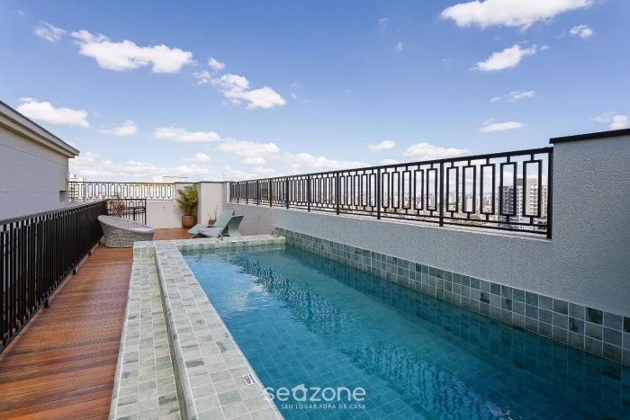 Aptos em edif. c Piscina no terraço a apenas 350 m do metrô - IPIs