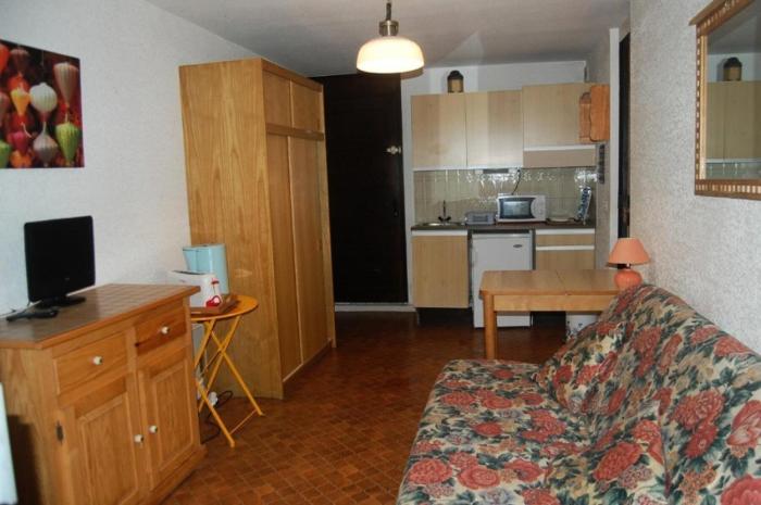 Résidence Cote Doc - STUDIO 4 PERSONNES 4 couchages PORT LEUCATE. Réf: 2CO_4A MAE-6374