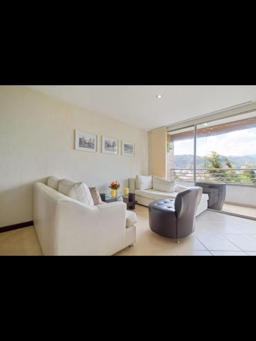 Apartamento Envigado gym, sauna, seguridad 24 h