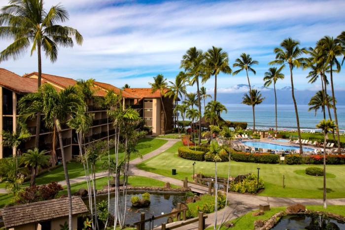 KBM Resorts FREE CAR Papakea Ocean view Renovated 3-Bedroom Condo and Fully Air Conditioned PKC-403