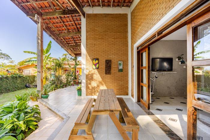 Ubatuba casa -70 metros da praia