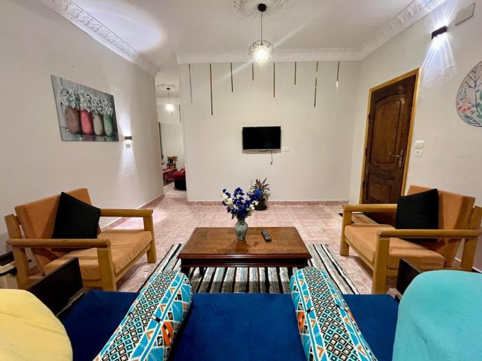 Deluxe 2 bedroom apartment in Eel garden