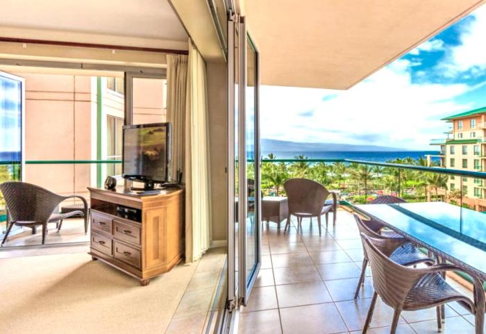 KBM Resorts FREE CAR Honua Kai Konea Ocean view 2-Bedroom Condo with Large Wraparound Lanai HKK-513