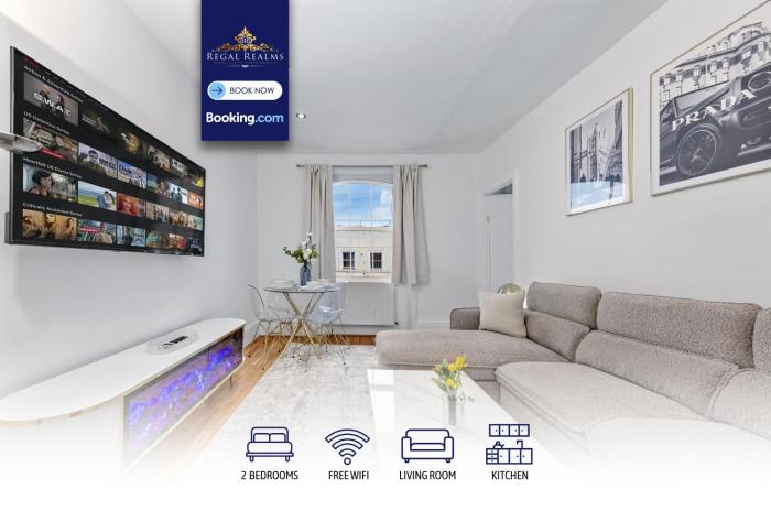 Luxury 2BR Apartment with Private Balcony & Netflix By Regal Realms Short Lets & Serviced Accommodation London