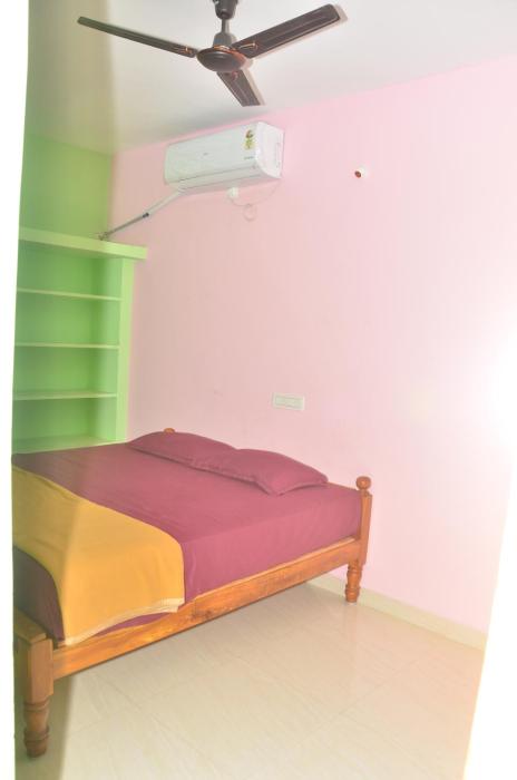 Sri vel homestay