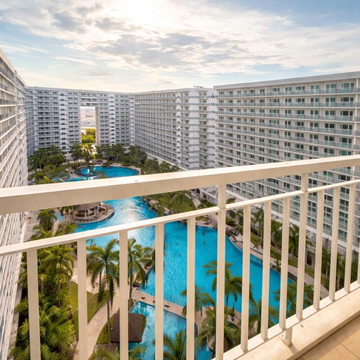 1442 Air Condo 1BR Shell Residences 2 Min to MOA