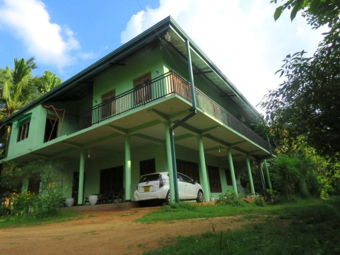 Sandasewana Resort