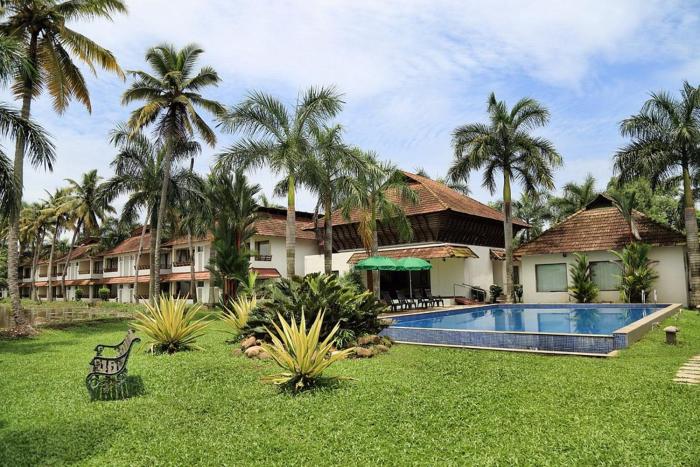 Manor Backwater Resort