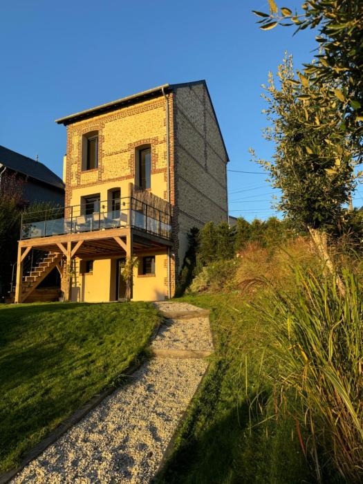 Villa for 6 people with pool