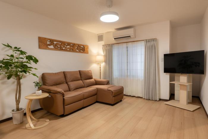 雅舍8大阪南海線岸里玉出駅1分新開業一軒家貸切100平米可駐車