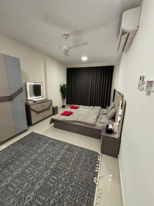 Gloria Apartment Alkhuwair