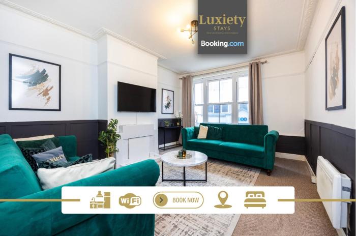 Stylish 3BR Home By Luxiety Stays Short Lets & Serviced Accommodation Chelmsford - City Centre, High Street