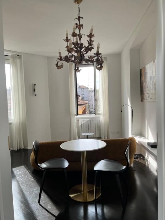 Bright & stylish apartment