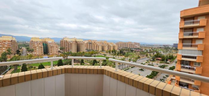 AYF 3 HABITACIONES MODERNO 1º LINEA DE PLAYA