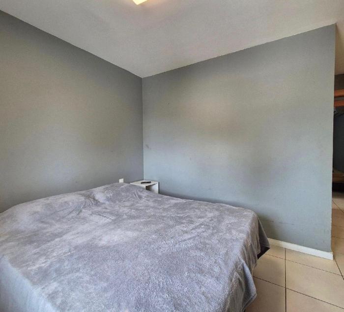 Apartamento à 70 metros da praia