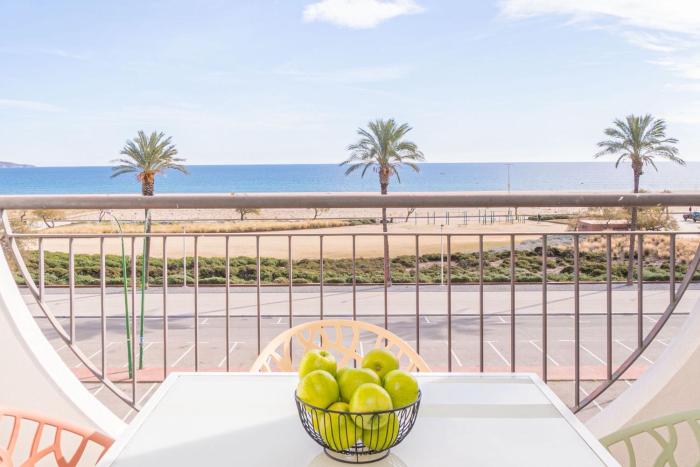 Milenial Immo B340 - Estudio Frente al Mar en Empuriabrava