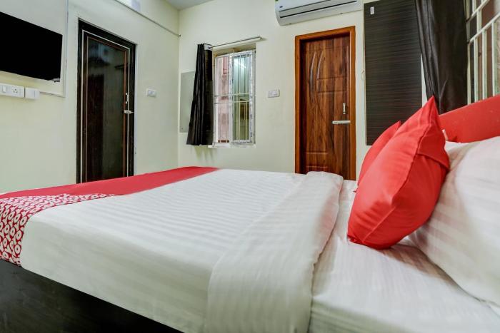 Hotel O Avisi Residency