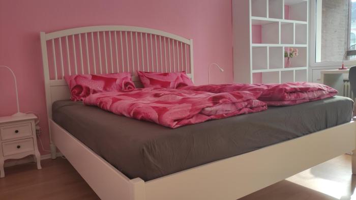 Ferienwohnung mit Workspace, Parkplatz und Aufzug mitten in Oldenburg