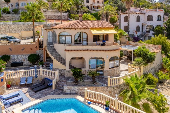 Villa Apartment with Private Pool and Ifach View - Maryvilla Calp