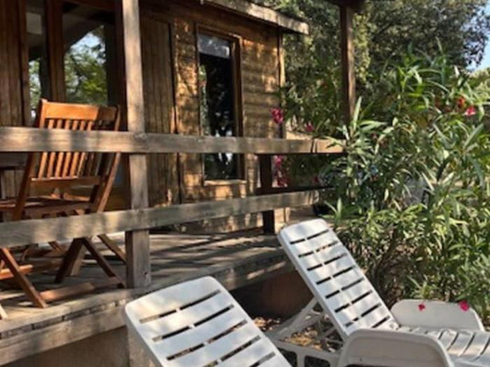 Chalet confortable avec terrasse - 7 pers. - API-1-52-2011