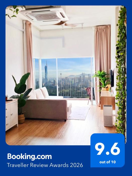 Mimi Cozy Homestay, 3R3B KLCC View with PLAYSTATION 4, NETFLIX, WiFi 6, Home Cinema
