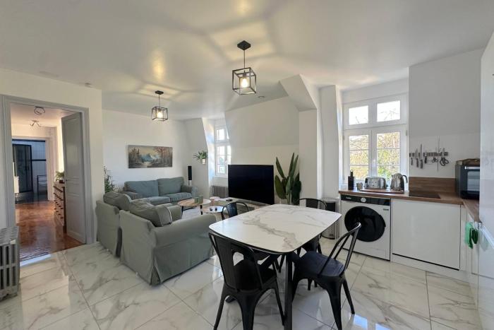 Chopins Rooms in the heart of Senlis historic district