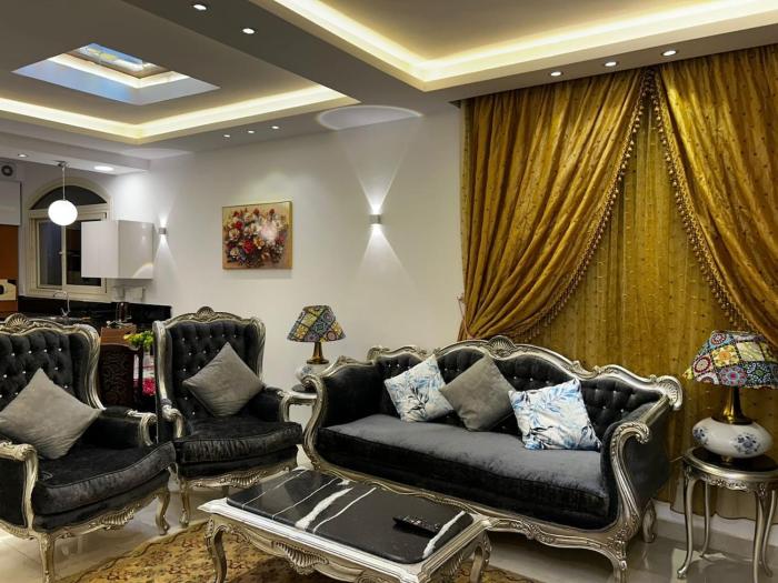 Cozy 2BR Apartment with Private Entrance New Cairo