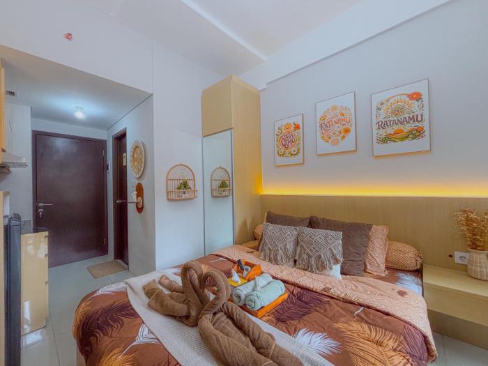 Ratanamu at Apartemen Transpark Juanda