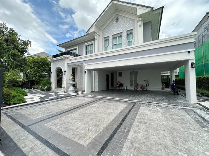 House near Suvarnabhumi Airport