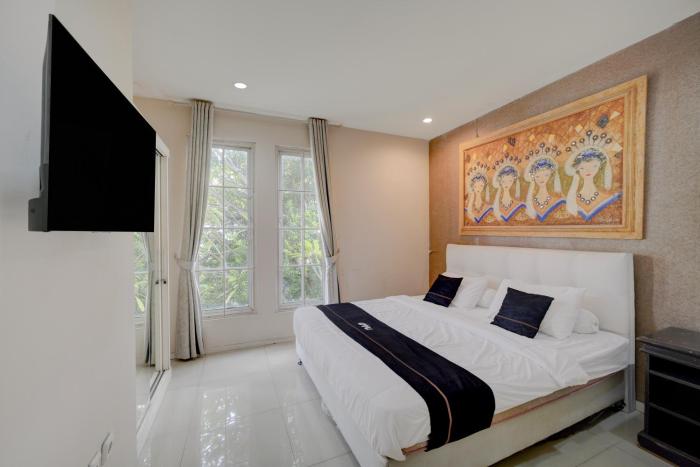 Hotel O near RS Fatmawati formerly White House