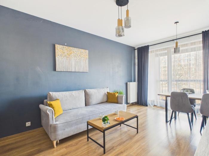 Białej Floty 4 Apartment with Balcony & AC by Solarento