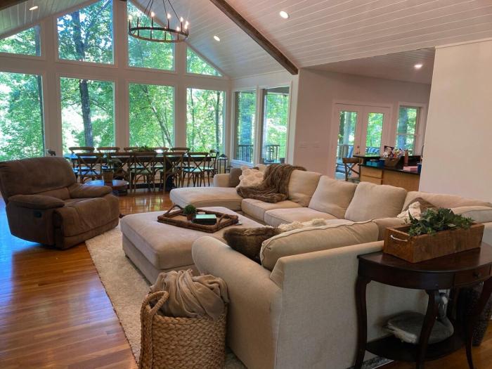 Tims Ford Lake 6BR Private dock near Twin Creeks