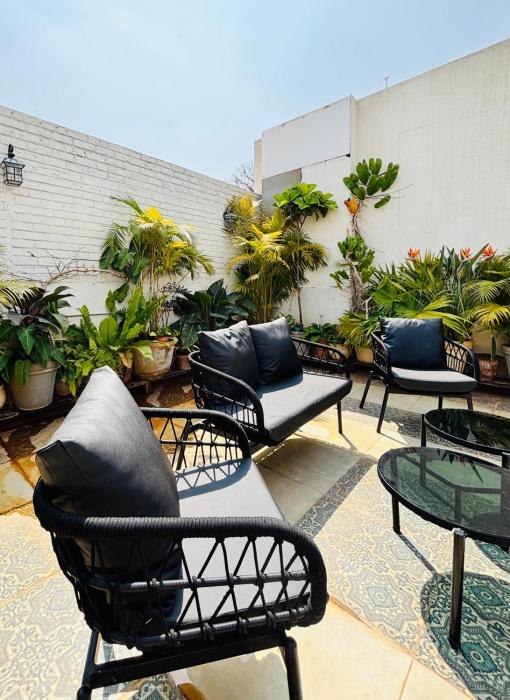 Luxury Vintage 3bhk Penthouse