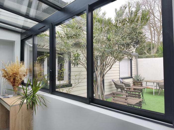 Chambre pour 2 personnes avec Clim Wi-Fi Salle de bain privée dans une maison partagée - Colocation de 3 chambres