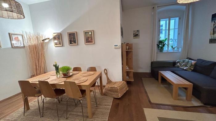 Cozy apt in the heart of Old town